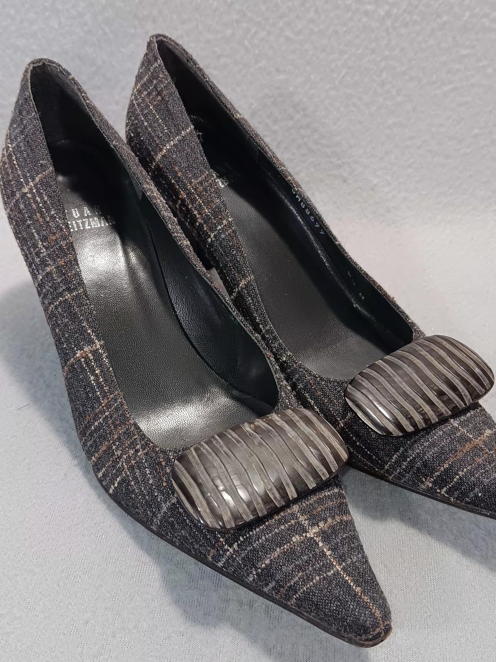 Vtg Stuart Weitzman Buckle Up Tattersall Gray Plaid Pumps 5.5 Old Money Office